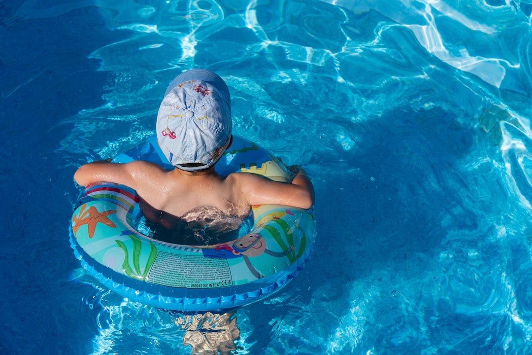 Toboggan piscine professionnel pour vos enfants : ce que vous devez savoir !