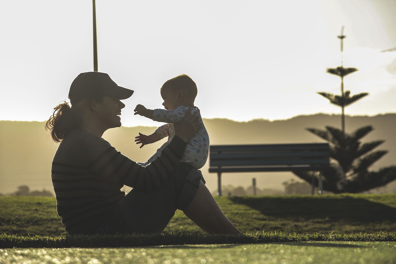 Comment jouer avec votre bébé de 6 mois ?