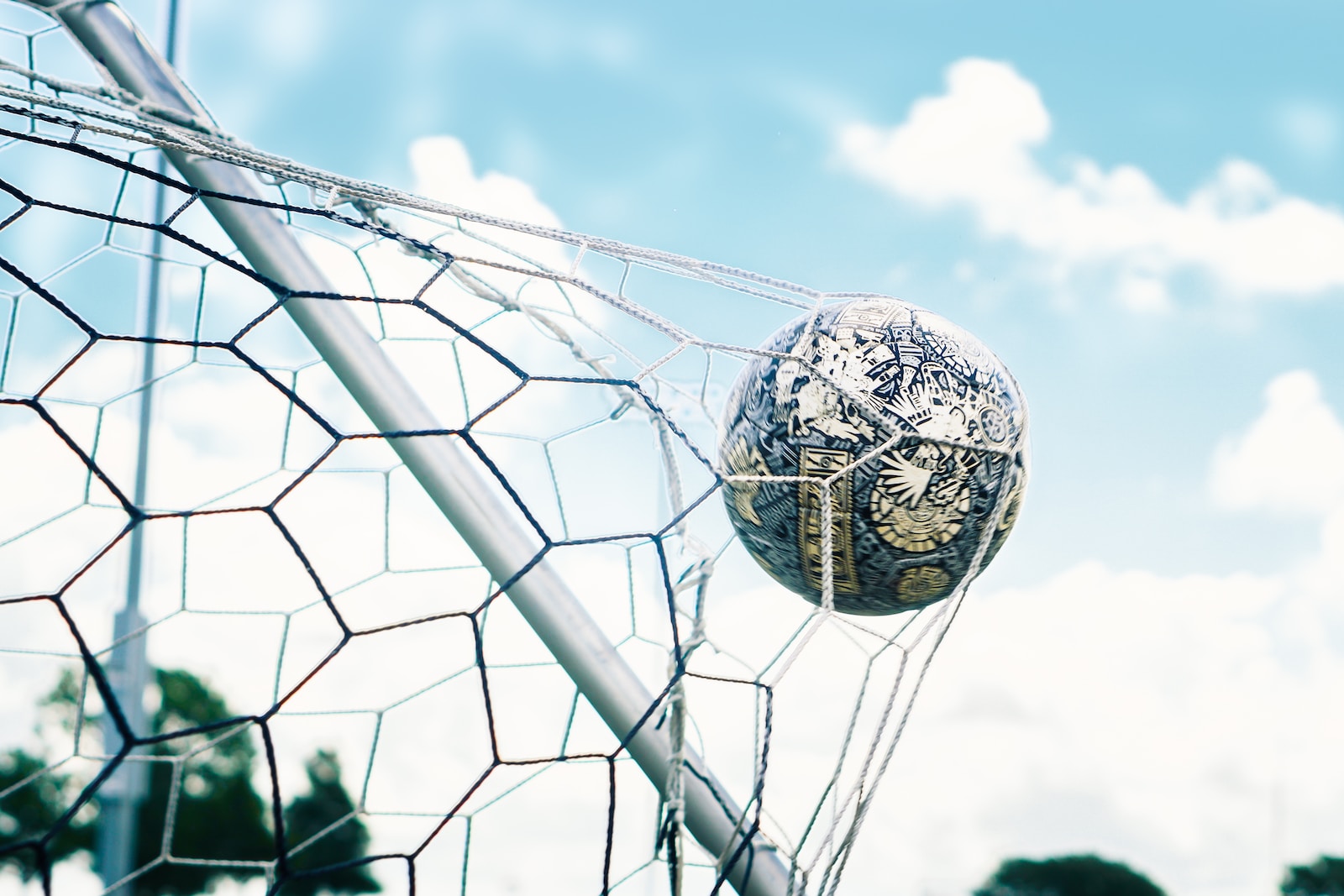 Organisez un anniversaire inoubliable pour votre enfant fan de foot avec des bonbons à thème !