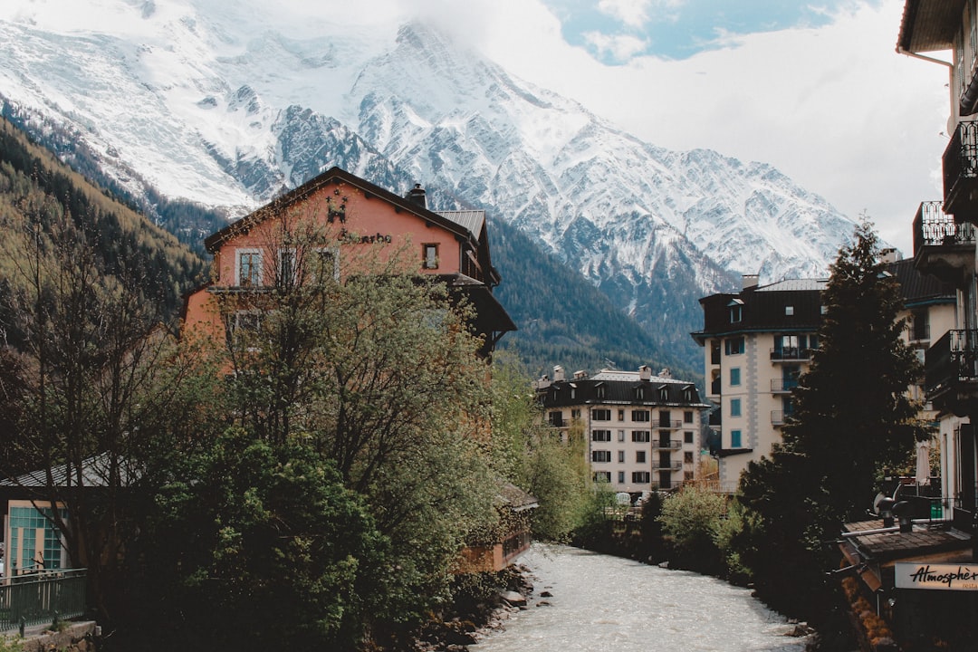 Que faire à Chamonix quand il pleut avec des enfants : 7 idées amusantes et éducatives