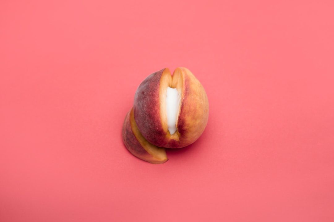 Bola grossesse : quand le mettre pour apaiser bébé et créer du lien ?